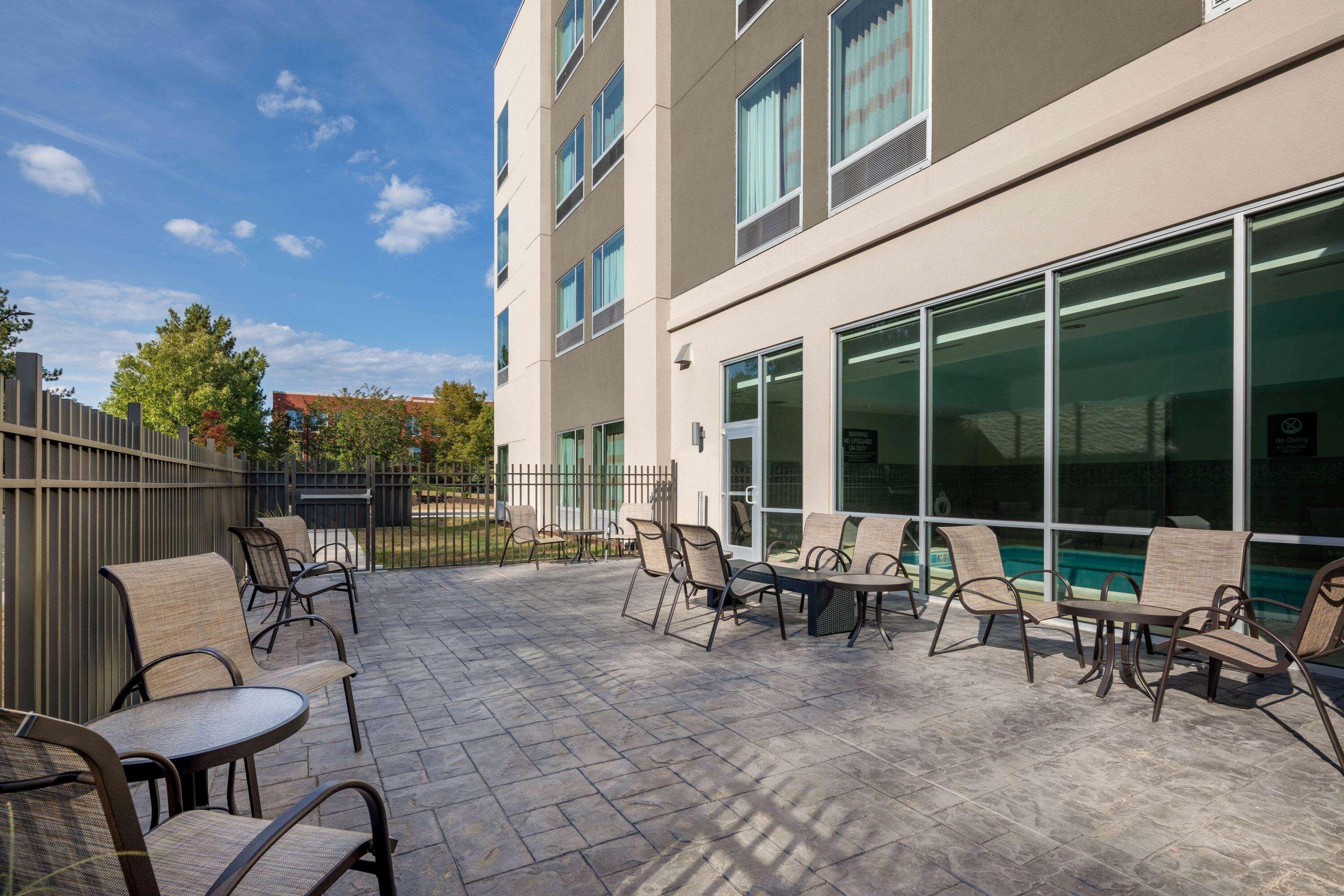La Quinta By Wyndham Greensboro Airport High Point Εξωτερικό φωτογραφία